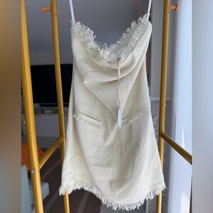 Elegant Cream Strapless Dress